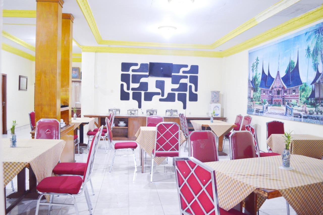 Hotel Yuriko Bukittinggi Eksteriør bilde